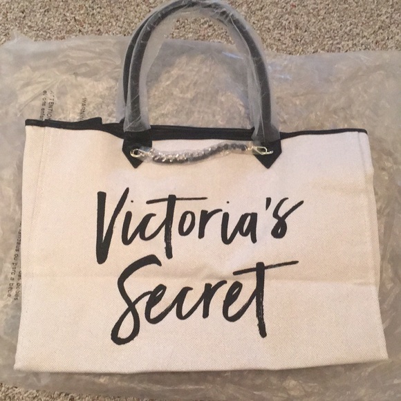 Brand new still in package Victoria Secret tote - Picture 1 of 6